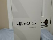 Консоль Sony PS5 Digital Edition с дополнительным белым контроллером