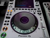Pioneer DDJ-1000 Controller = 550EUR,  Pioneer DDJ-SX3 Controller = 550 EUR, Pioneer CDJ-3000 Professional DJ Multi Player = 1400 EUR ,  WHATSAPP : +27640608327
