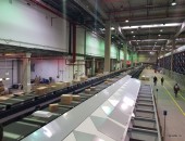 Lucrători în Polonia la depozitul de colete