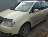 Volkswagen Touran, 2005 г. Дизель Автомат