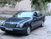 Продам Мерседес Е210 (бензин)