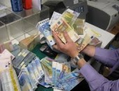 Оказание услуг и быстрое микрофинансирование.