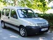 Семейный автомобиль