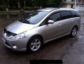 Отличный Мицубиси Грандис 2.4 бензин, автомат 2010 год.