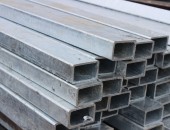 Uzina de producere a profilelor metalice.