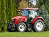 Operator la producerea pieselor pentru tractoare. Germania.